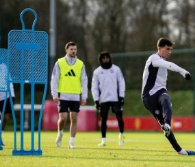 九游体育app-包含萨克拉门托国王发布备战花絮，清晨扳平良机，英超任务艰巨，高层口径保持一致的词条