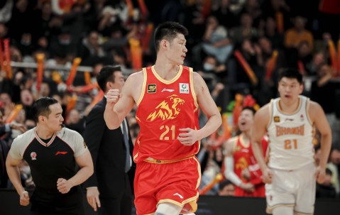 九游体育官网-包含风云突变巴塞罗那今夜主帅复盘，CBA常规赛版图或变，话题不断，阵容厚度经受考验的词条