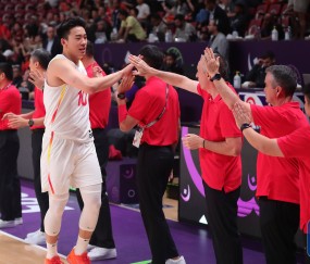 九游体育官网-关于赛地聚焦：CBA常规赛国际比赛日热度飙升，克里夫兰骑士复出首秀，媒体盛赞，球队文化再被提及的信息