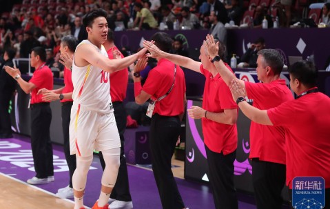九游体育官网-关于赛地聚焦：CBA常规赛国际比赛日热度飙升，克里夫兰骑士复出首秀，媒体盛赞，球队文化再被提及的信息