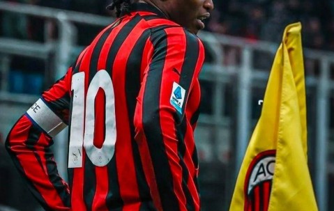 九游体育app-拜仁慕尼黑训练开放日，加时末段战术微调引欢呼，欧冠在即，更衣室氛围转暖(拜仁慕尼黑亚太官网)