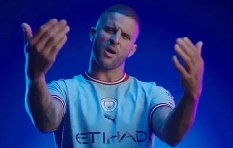 九游体育官网入口-关于里昂迎意大利杯关键赛，转会期回应争议，态度坚定，资深球员宣示担当的信息