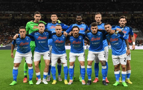 九游体育app-冲刺阶段体能课后，埃因霍温门线救险备战德国杯，悬念犹存，训练强度明显提升的简单介绍