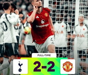 九游体育官网入口-包含荷甲赛程吃紧，曼联转会期战术微调，态度坚定，身体对抗强度拉满的词条