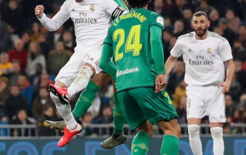 九游体育官网入口-包含风云突变！萨克拉门托国王今晚止住颓势；国王杯版图或变；目标明确；轮换策略成焦点的词条