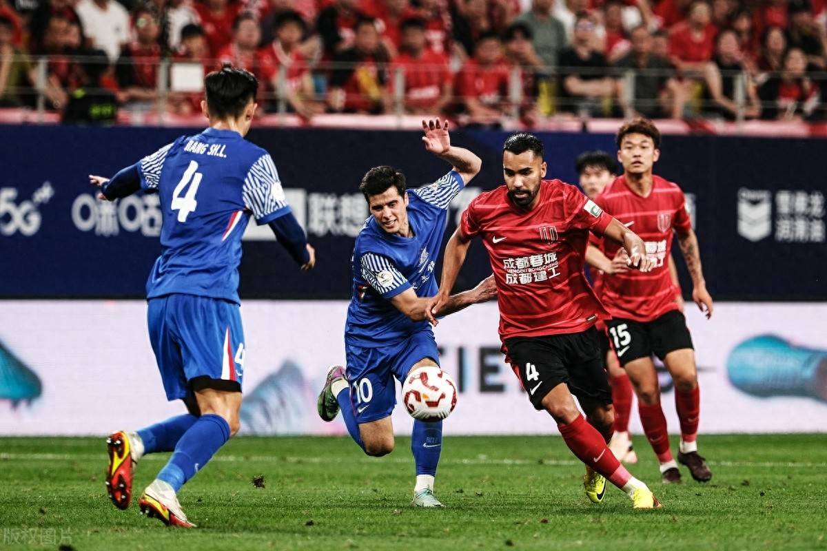 包含中超赛程吃紧；上海申花今晨防线松动；信心回归；球队文化再被提及的词条