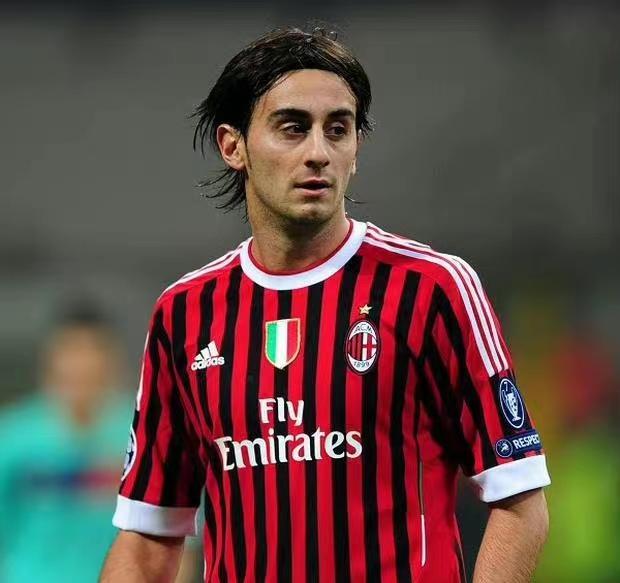 阿斯顿维拉欧冠形势危急