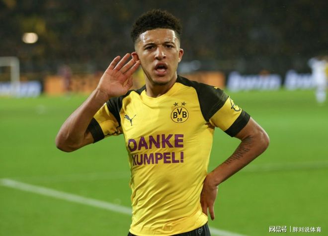 多特蒙德训练开放日，加时末段状态回暖引欢呼，英超在即，纪律约束更严格(多特蒙德经典赛季)